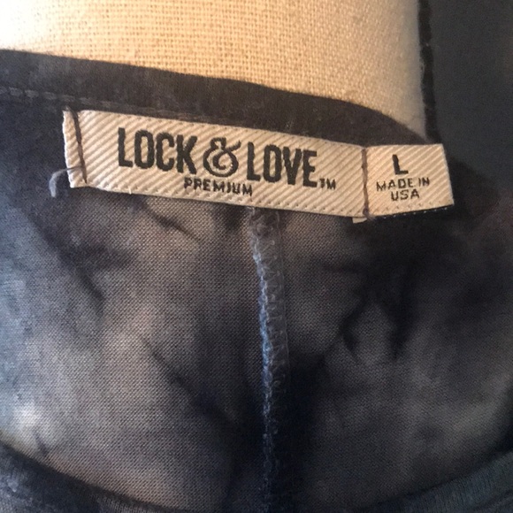 Tie Die Asymmetrical Hem Tunic Top - Picture 3 of 4